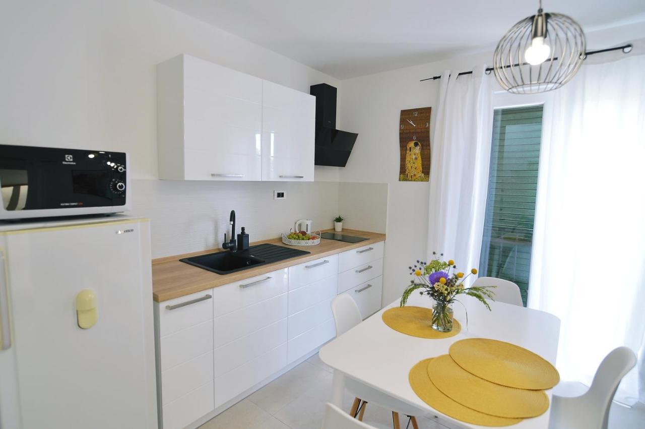 Opatija Sunshine Apartment Exterior foto